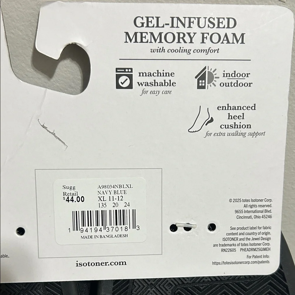 ISOTONER Men’s Gel-Infused  Slippers – Size 11-12